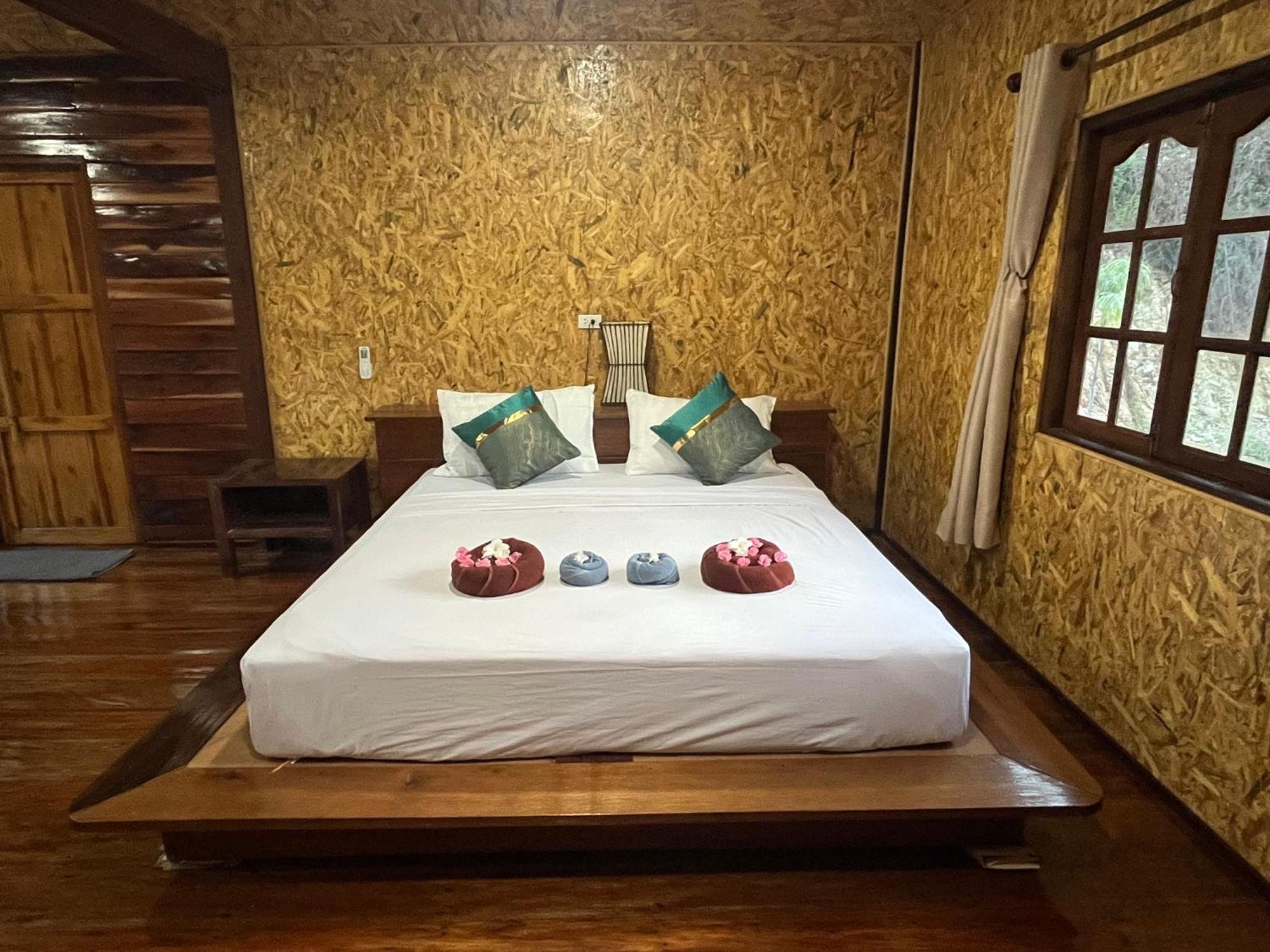Koh Jum Home Stay Extérieur photo